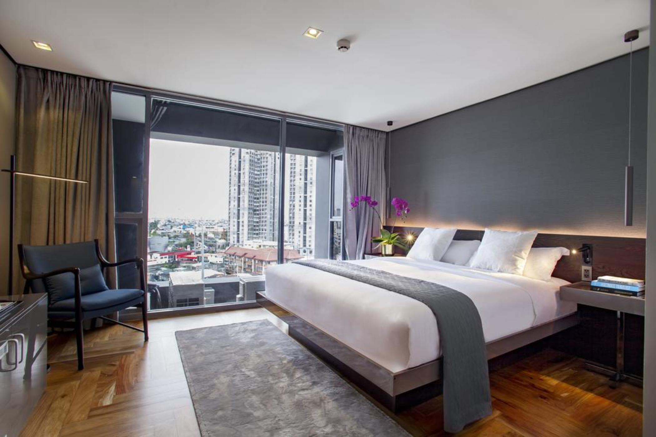 Ramada Encore By Wyndham Makati Makati City Bagian luar foto