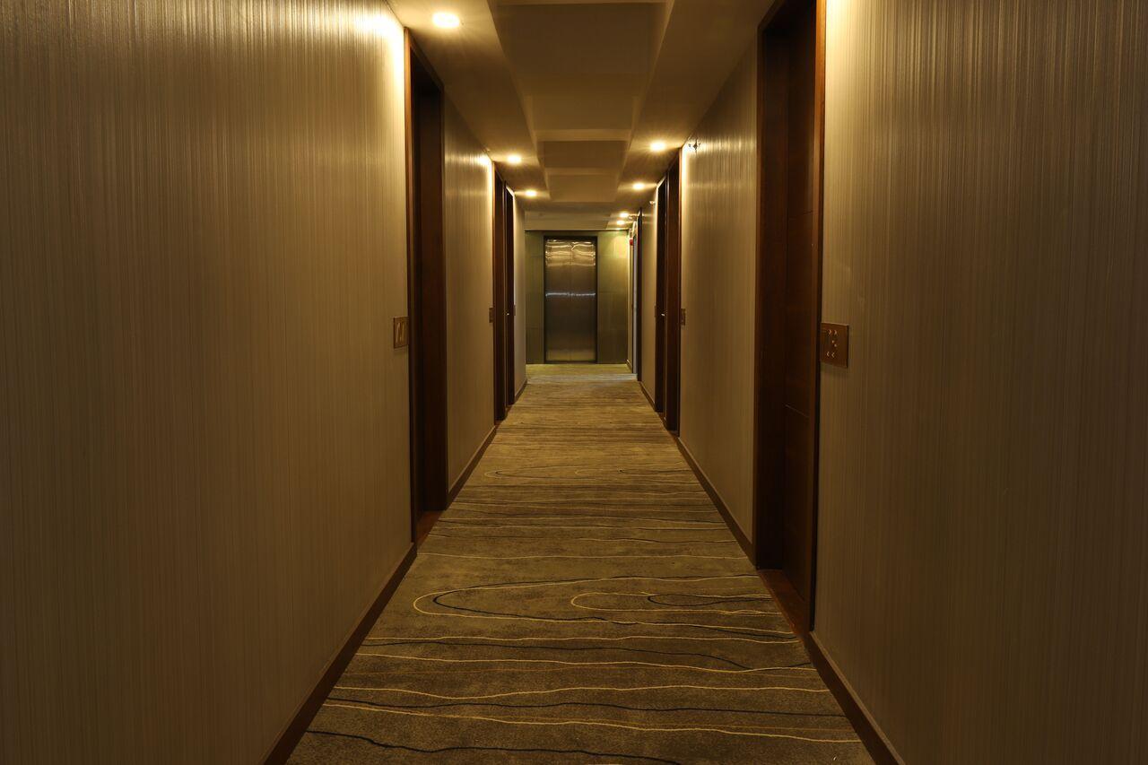 Ramada Encore By Wyndham Makati Makati City Bagian luar foto