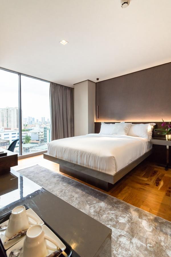 Ramada Encore By Wyndham Makati Makati City Bagian luar foto